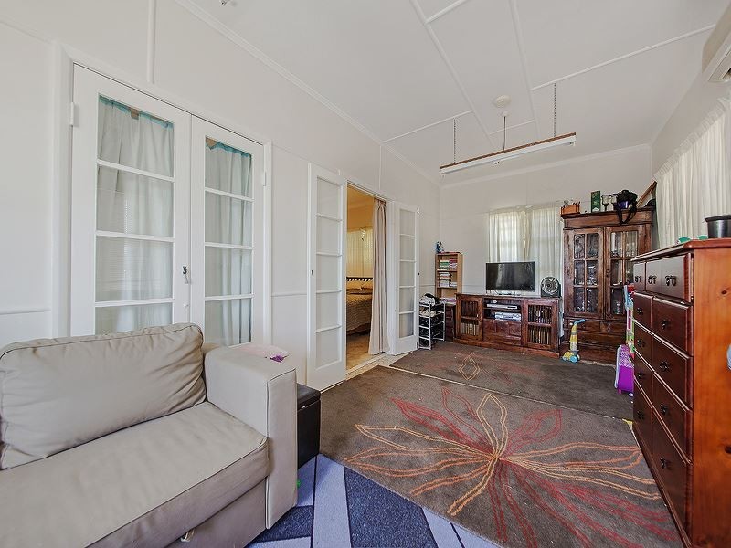 9 Gristock Street, Coorparoo QLD 4151