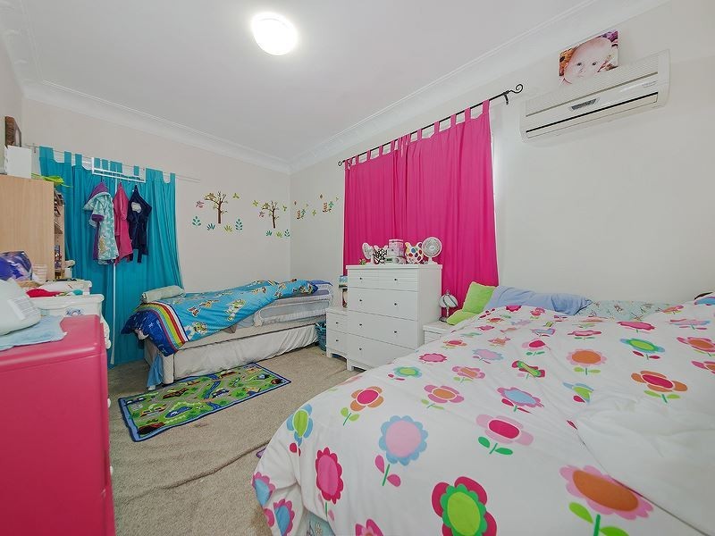 9 Gristock Street, Coorparoo QLD 4151