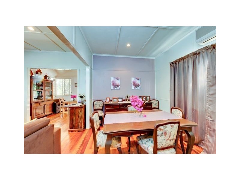 2 Jerome Street, Coorparoo QLD 4151