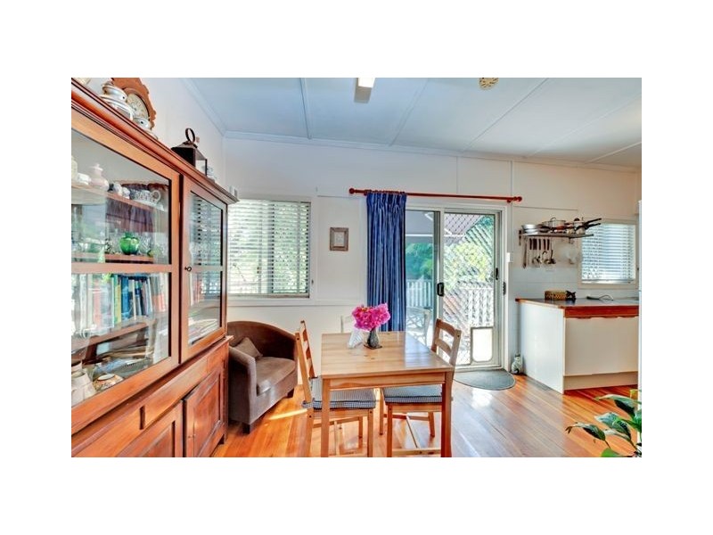 2 Jerome Street, Coorparoo QLD 4151