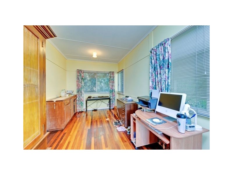 2 Jerome Street, Coorparoo QLD 4151