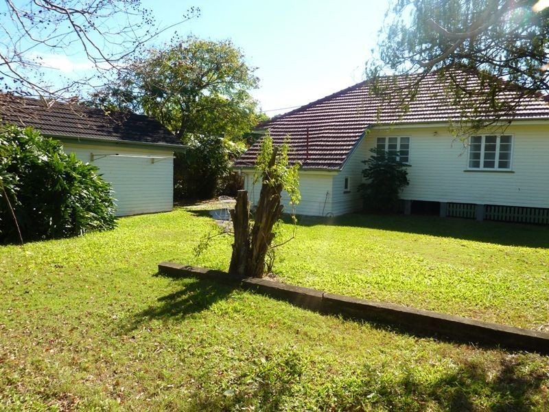 5 Cyril Street, Camp Hill QLD 4152