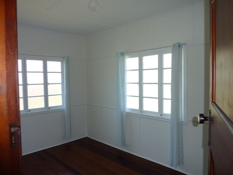 5 Cyril Street, Camp Hill QLD 4152