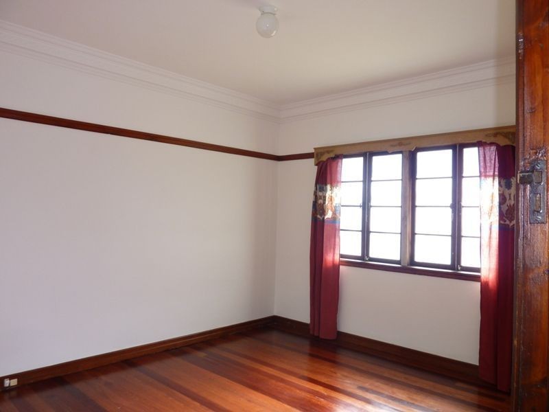 5 Cyril Street, Camp Hill QLD 4152