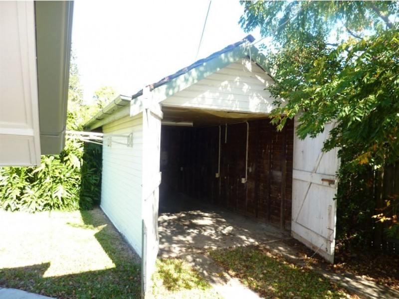 5 Cyril Street, Camp Hill QLD 4152