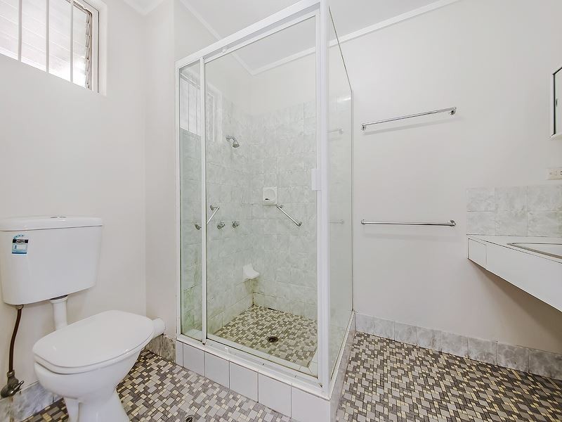 4/18 Wilton Street, Woolloongabba QLD 4102