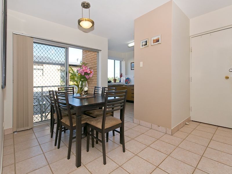 2/40 Birdwood Road, Holland Park West QLD 4121