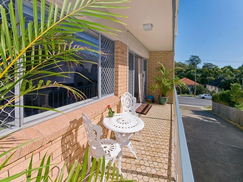 2/40 Birdwood Road, Holland Park West QLD 4121