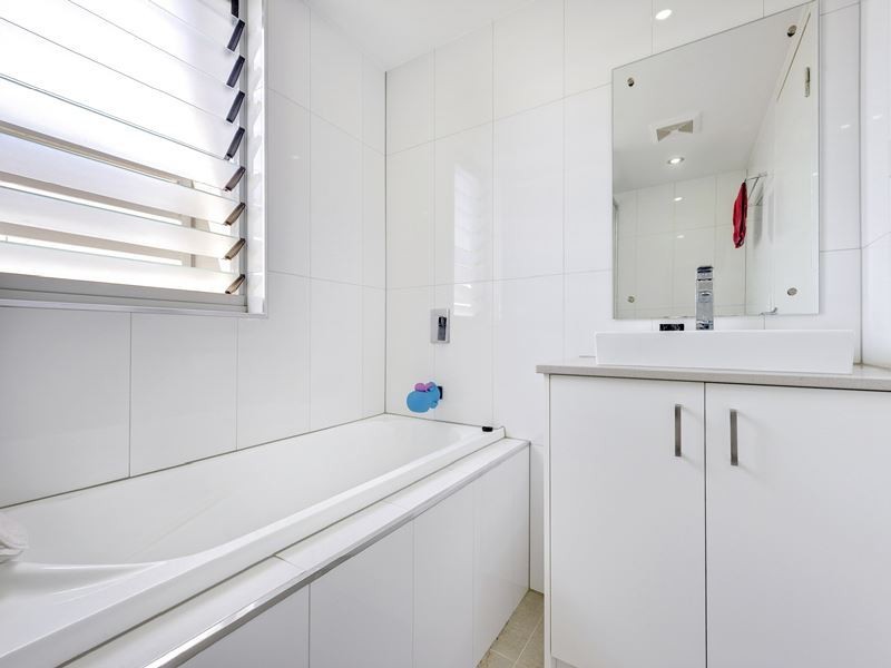 11/38 Kitchener Street, Coorparoo QLD 4151