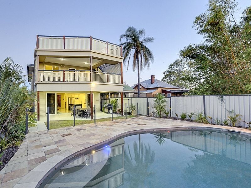 23 Faversham Street, Woolloongabba QLD 4102