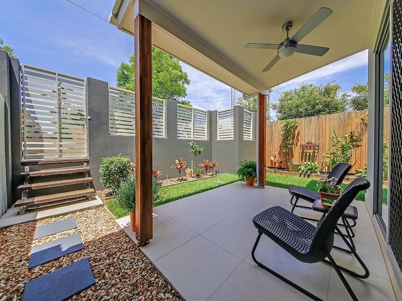 2/25 Cambridge Street, Carina Heights QLD 4152