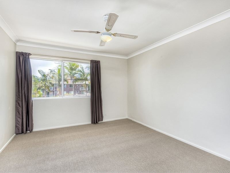 4/22 Stirrat Street, Coorparoo QLD 4151