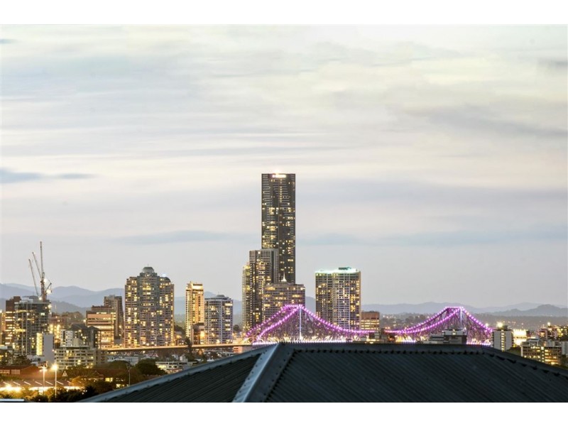 72 Newman Avenue, Camp Hill QLD 4152