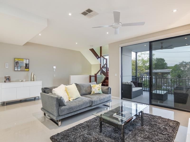 1/8 Clive Street, Annerley QLD 4103