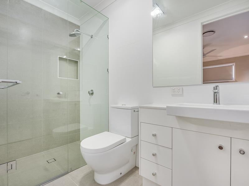 1/8 Clive Street, Annerley QLD 4103