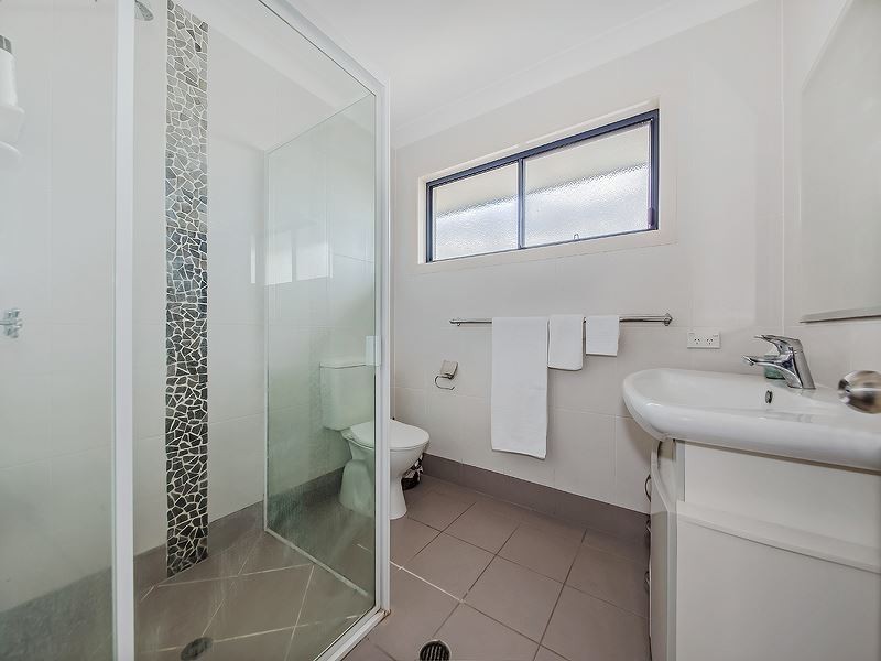 1/77 Adelaide Street, Carina QLD 4152