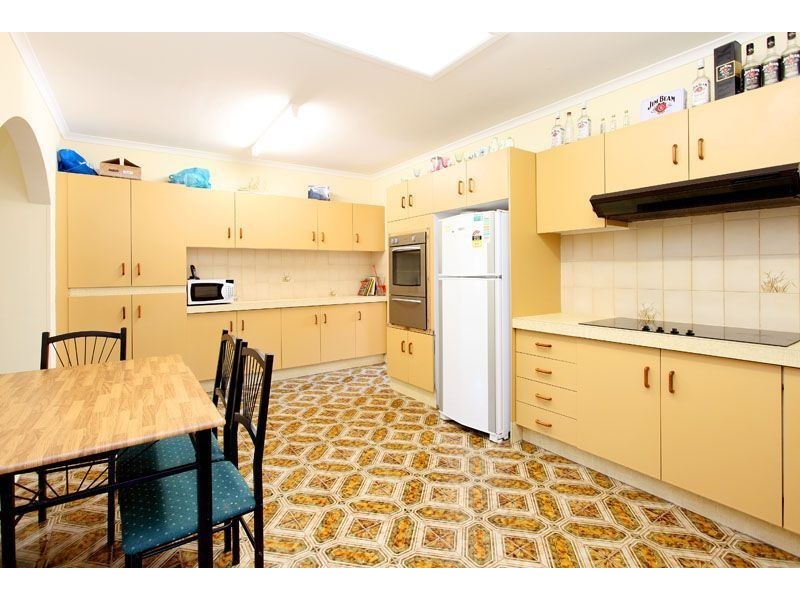 104 Leicester Street, Coorparoo QLD 4151