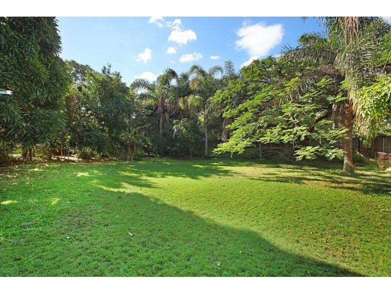 104 Leicester Street, Coorparoo QLD 4151