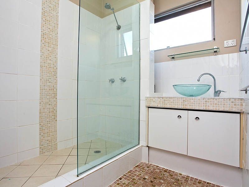 6/68 York Street, Coorparoo QLD 4151