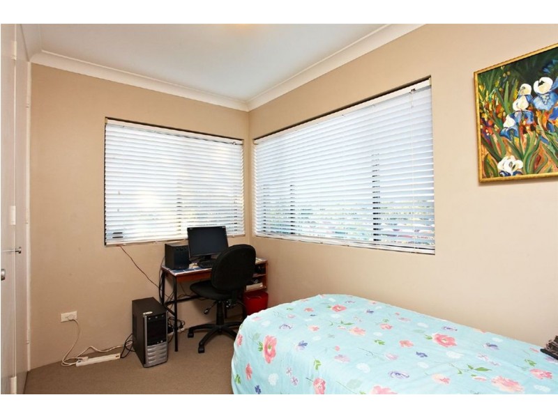 6/68 York Street, Coorparoo QLD 4151