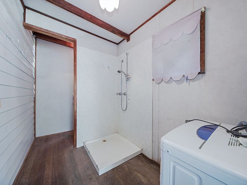 10 Ellis Street, Greenslopes QLD 4120