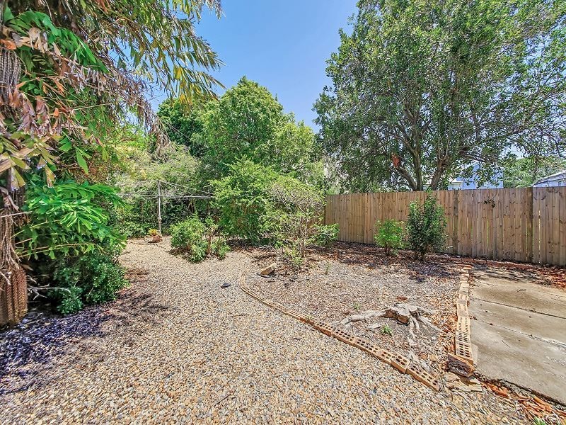 10 Ellis Street, Greenslopes QLD 4120