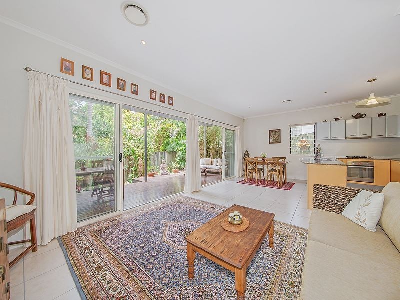 2/15 Banbridge Street, Kelvin Grove QLD 4059