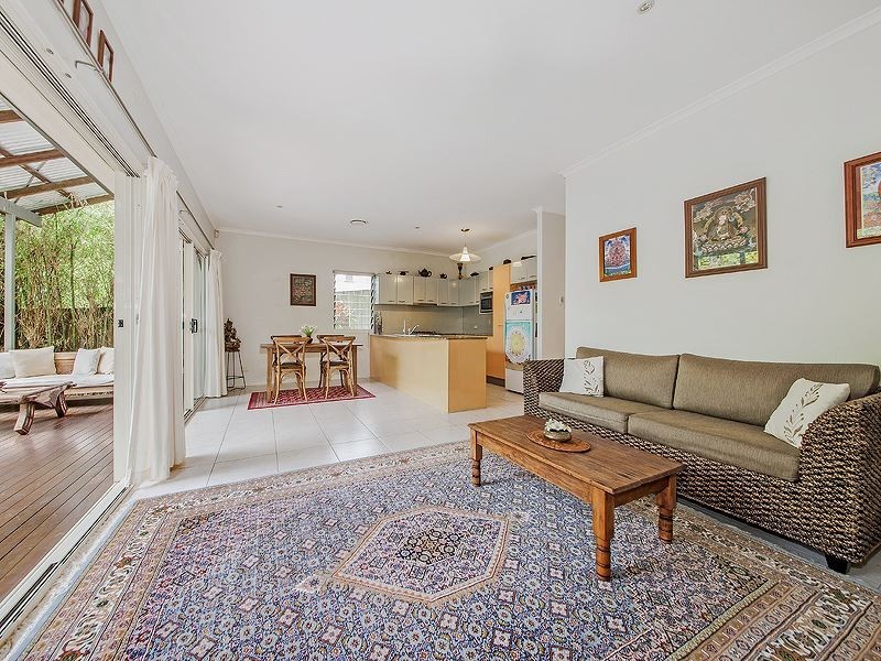 2/15 Banbridge Street, Kelvin Grove QLD 4059