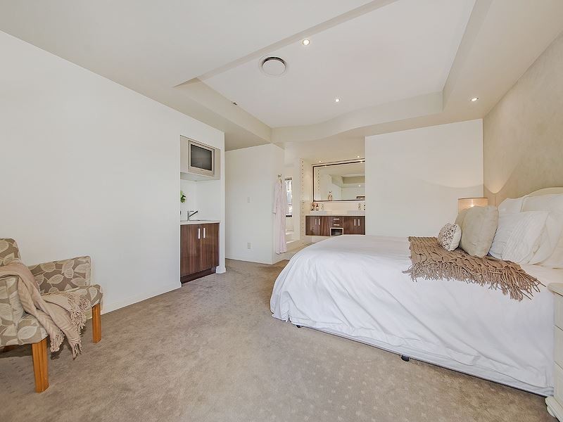 2/31 Marian Street, Coorparoo QLD 4151