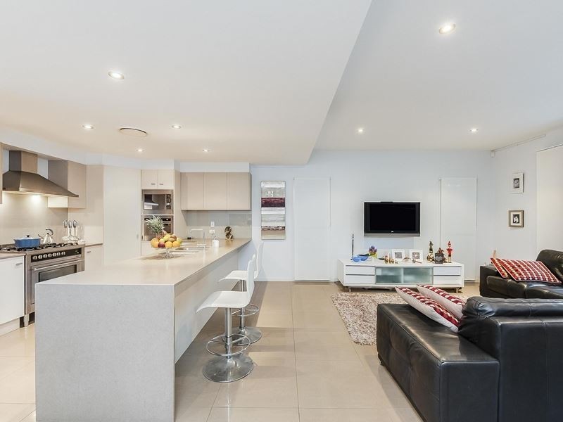 35 Margaret Street, Camp Hill QLD 4152