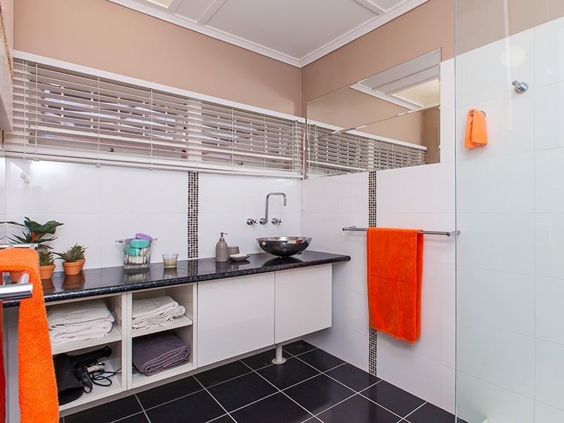 234 Chatsworth Road, Coorparoo QLD 4151