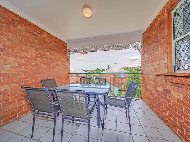 11/102 Pembroke Road, Coorparoo QLD 4151