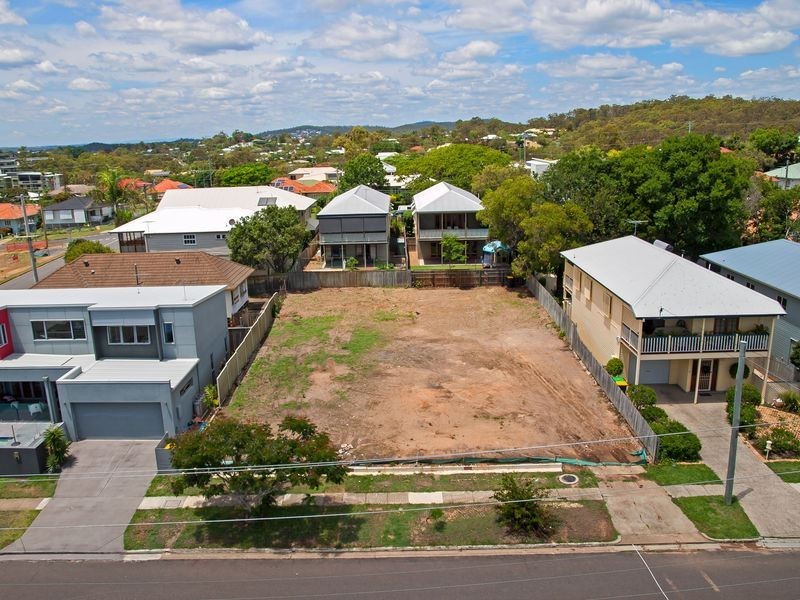 117 Dahlia Street, Cannon Hill QLD 4170