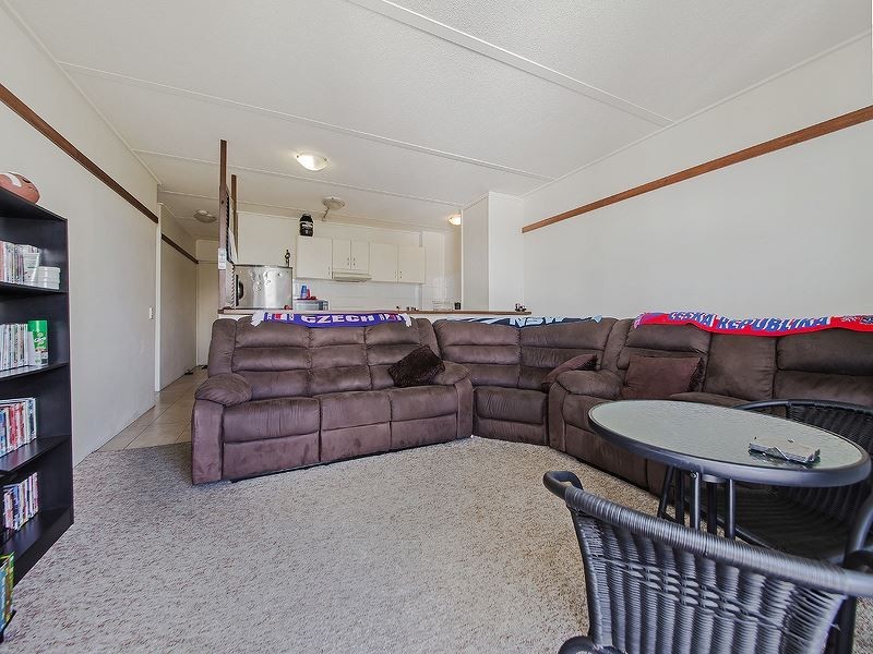 15/125 Clarence Road, Indooroopilly QLD 4068