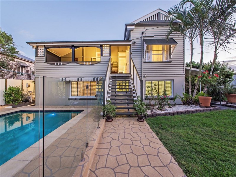 103 Temple Street, Coorparoo QLD 4151