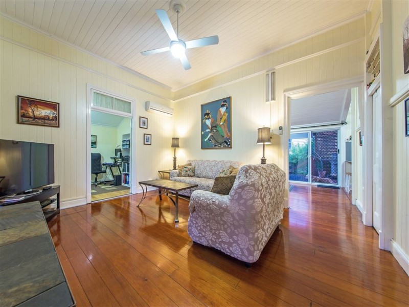 103 Temple Street, Coorparoo QLD 4151