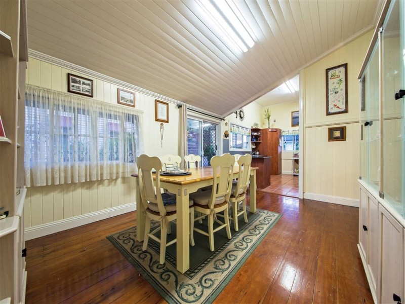 103 Temple Street, Coorparoo QLD 4151