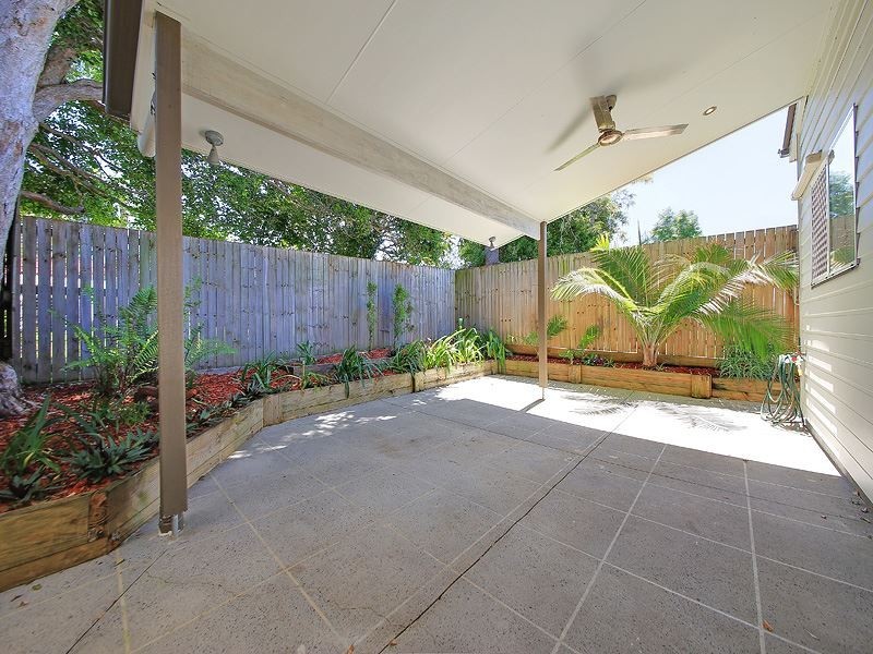 4/96 Dickenson Street, Carina QLD 4152