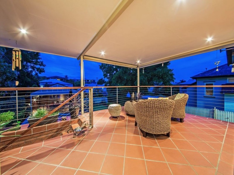 69 Wellington Street, Coorparoo QLD 4151