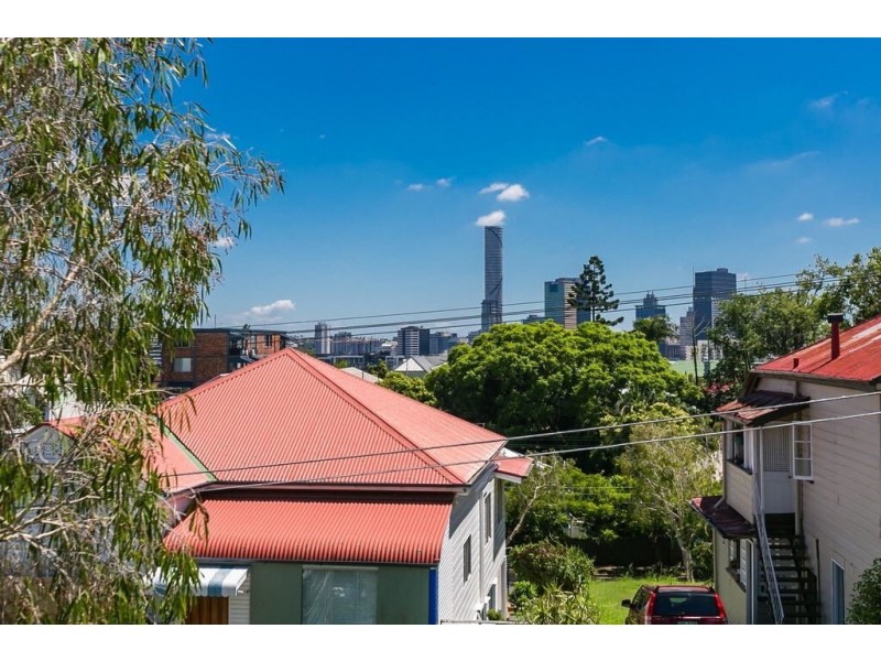 17 Chermside Street, Highgate Hill QLD 4101