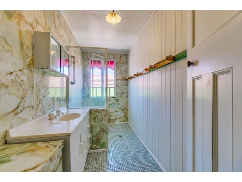 17 Chermside Street, Highgate Hill QLD 4101