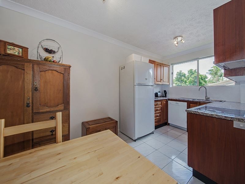 2/38 Rutland Street, Coorparoo QLD 4151