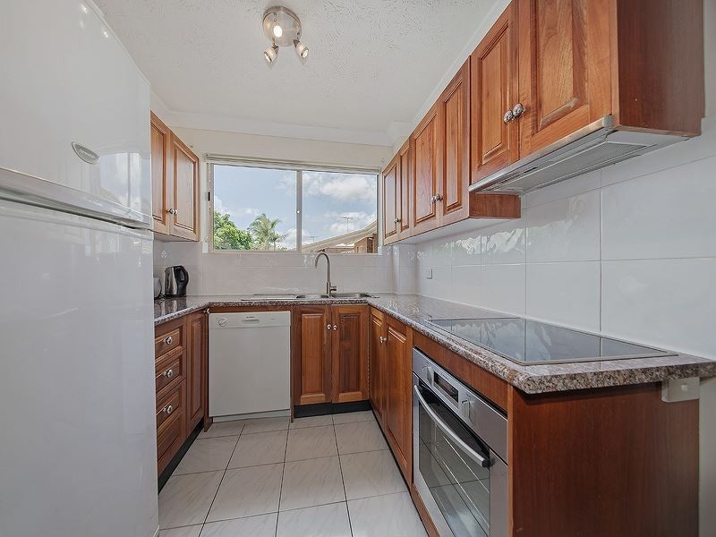 2/38 Rutland Street, Coorparoo QLD 4151