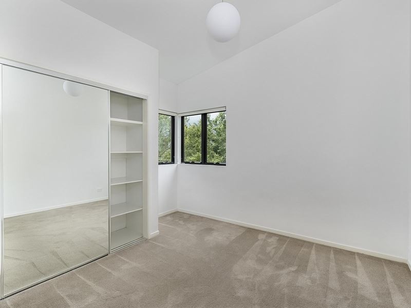 8/7 Ivanhoe Street, Annerley QLD 4103