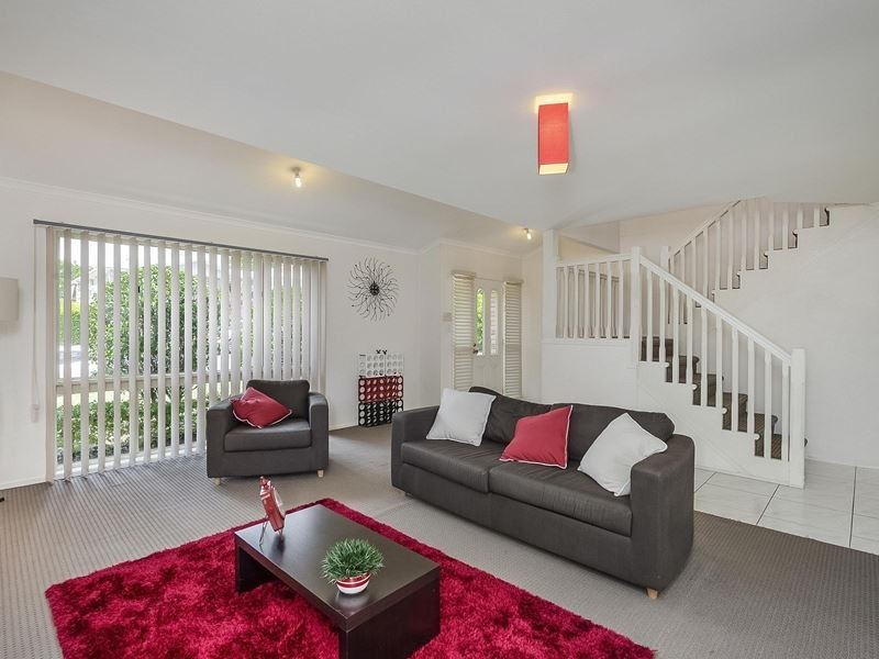 1 Benetti Close, Belmont QLD 4153