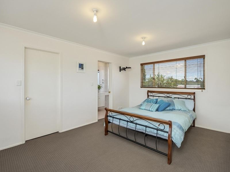 1 Benetti Close, Belmont QLD 4153