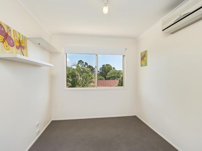 1 Benetti Close, Belmont QLD 4153