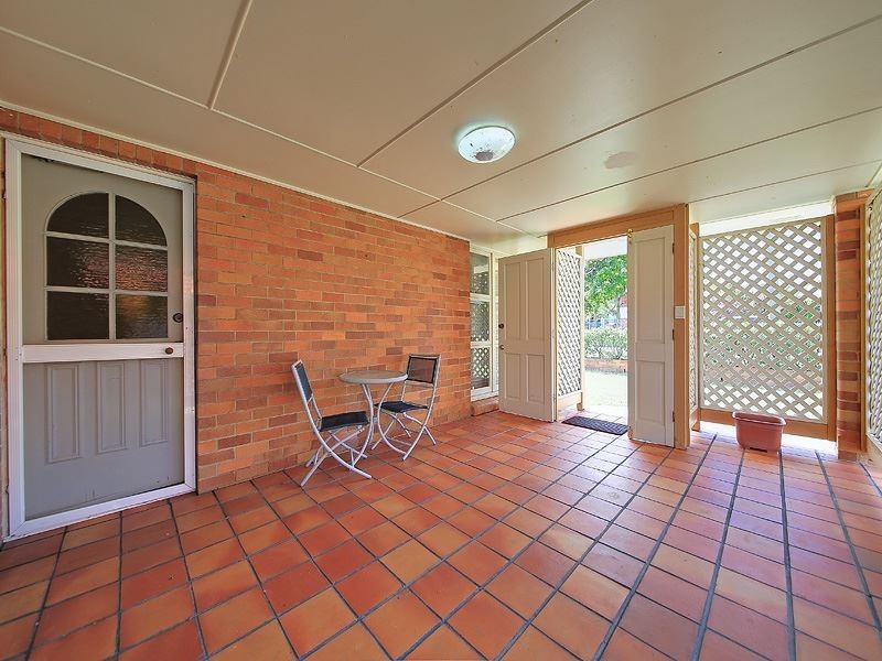 30 Gatling Road, Cannon Hill QLD 4170