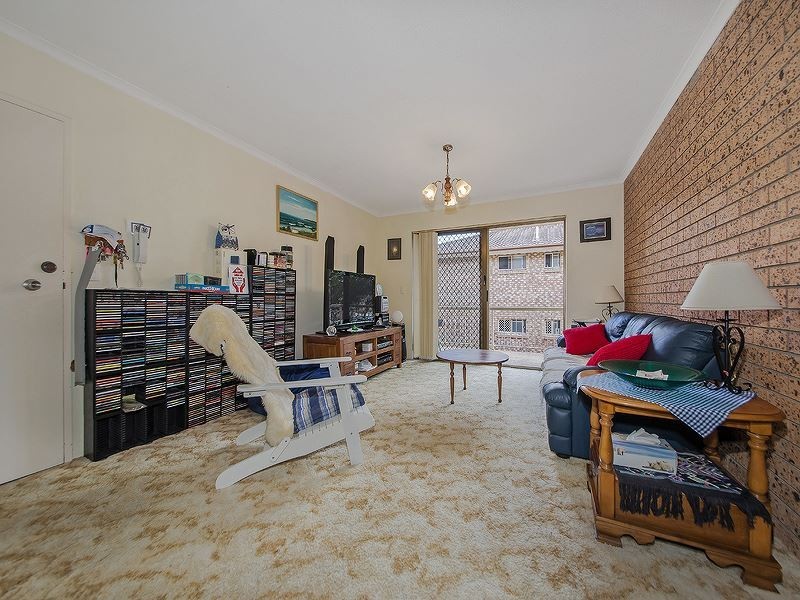 1/63 Nicklin Street, Coorparoo QLD 4151