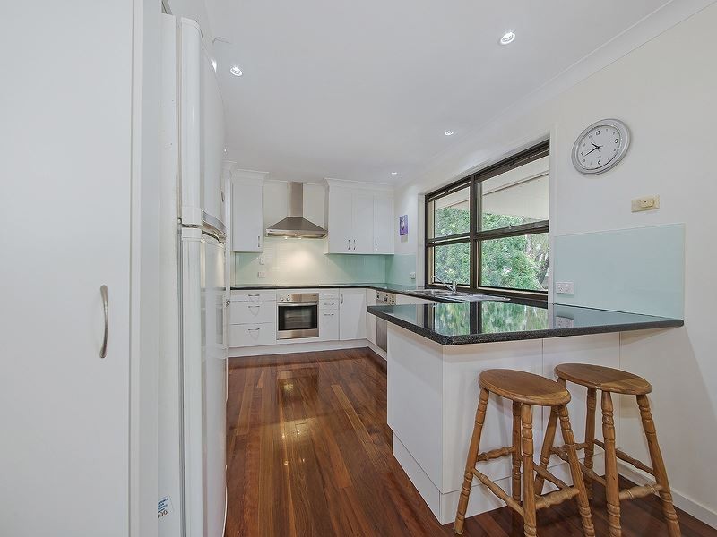 24 Condor Road, Coorparoo QLD 4151